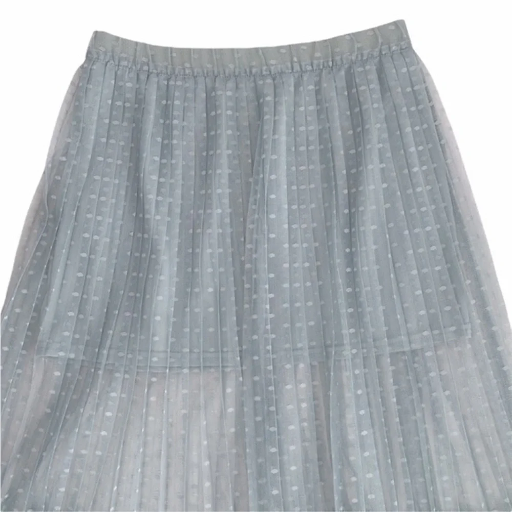 H&M Divided Skirt - Picture 3 of 10